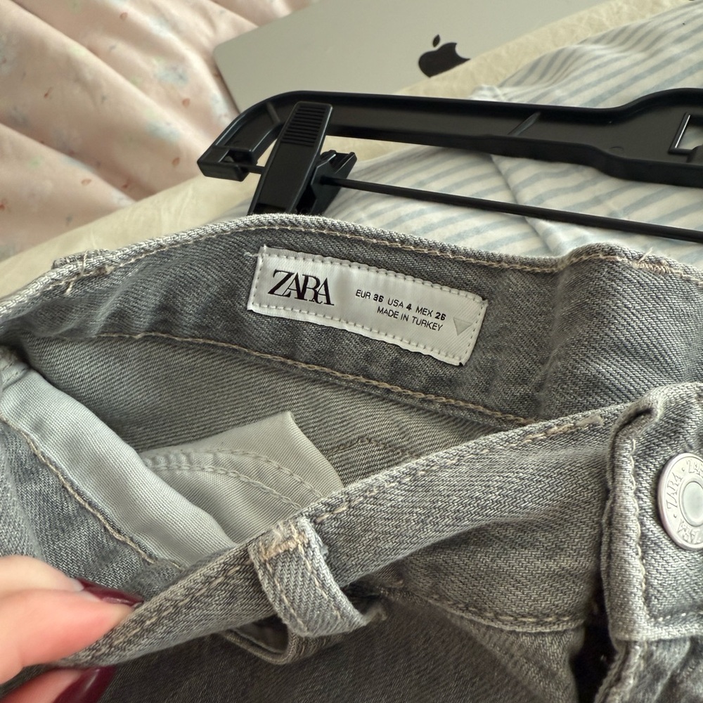 Grey Baggy Jeans - image 3